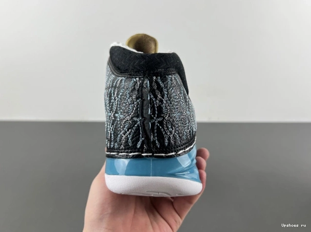   318376-041 UNC Jordan 23 0209